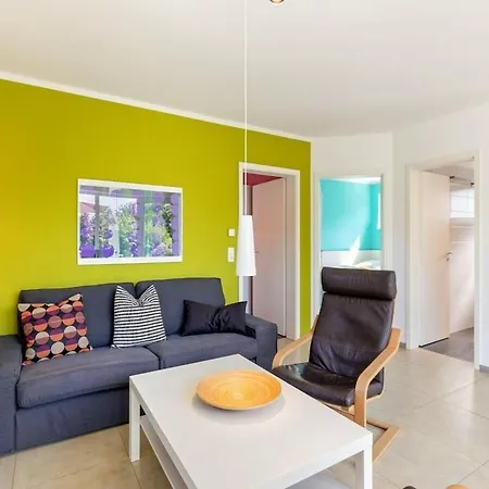 With 1 Bedroom * Zierow