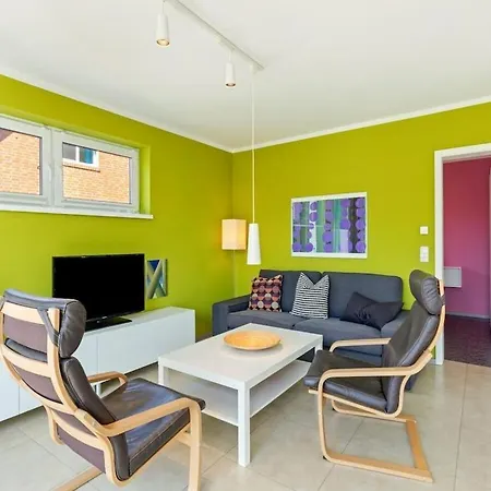 With 1 Bedroom *