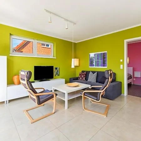 With 1 Bedroom * Zierow