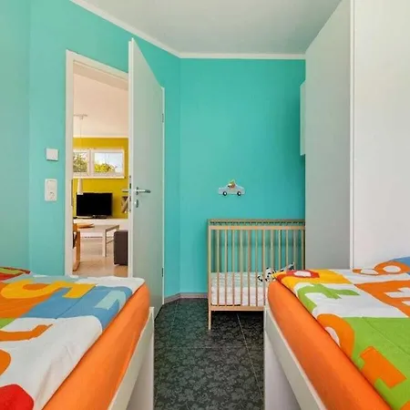 Holiday home With 1 Bedroom Zierow