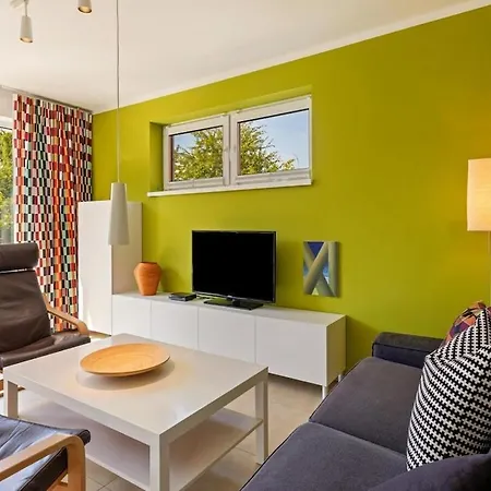 With 1 Bedroom *